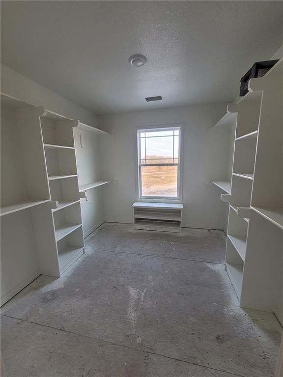 5220 Ne 90 Terrace. Kansas City, MO 64156