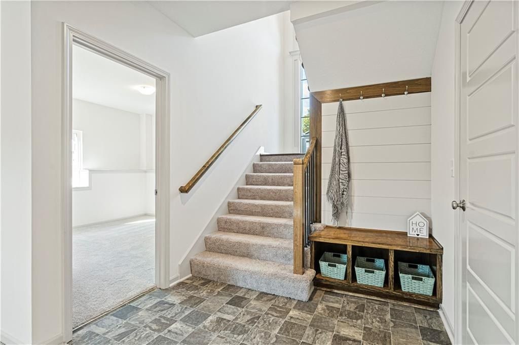 6013 Ne 118Th Street. Kansas City, MO 64156