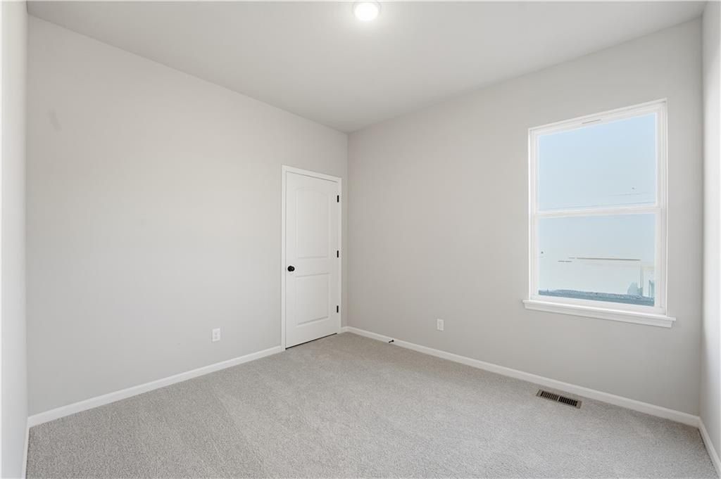 9637 N Colrain Avenue. Kansas City, MO 64154