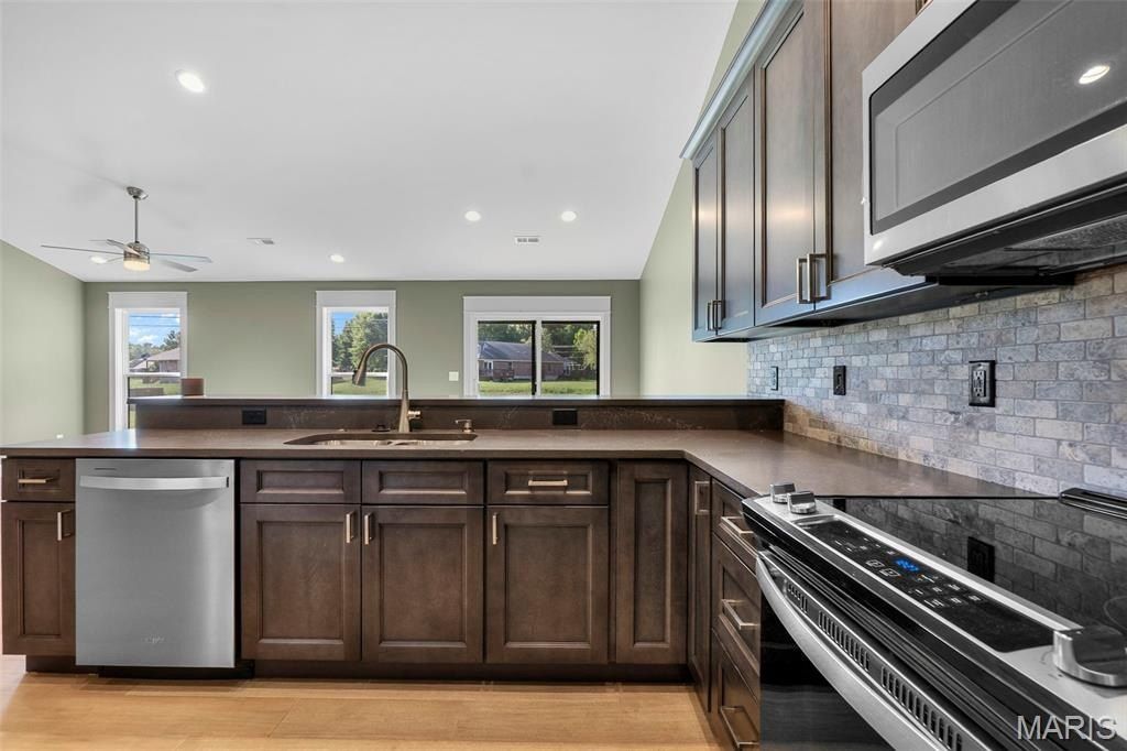 3707 Beechwood Court. Cape Girardeau, MO 63701