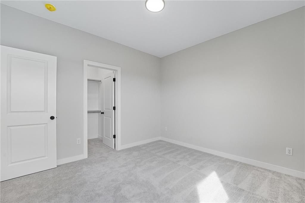 1921 Sw Hightown Drive. Lees Summit, MO 64082