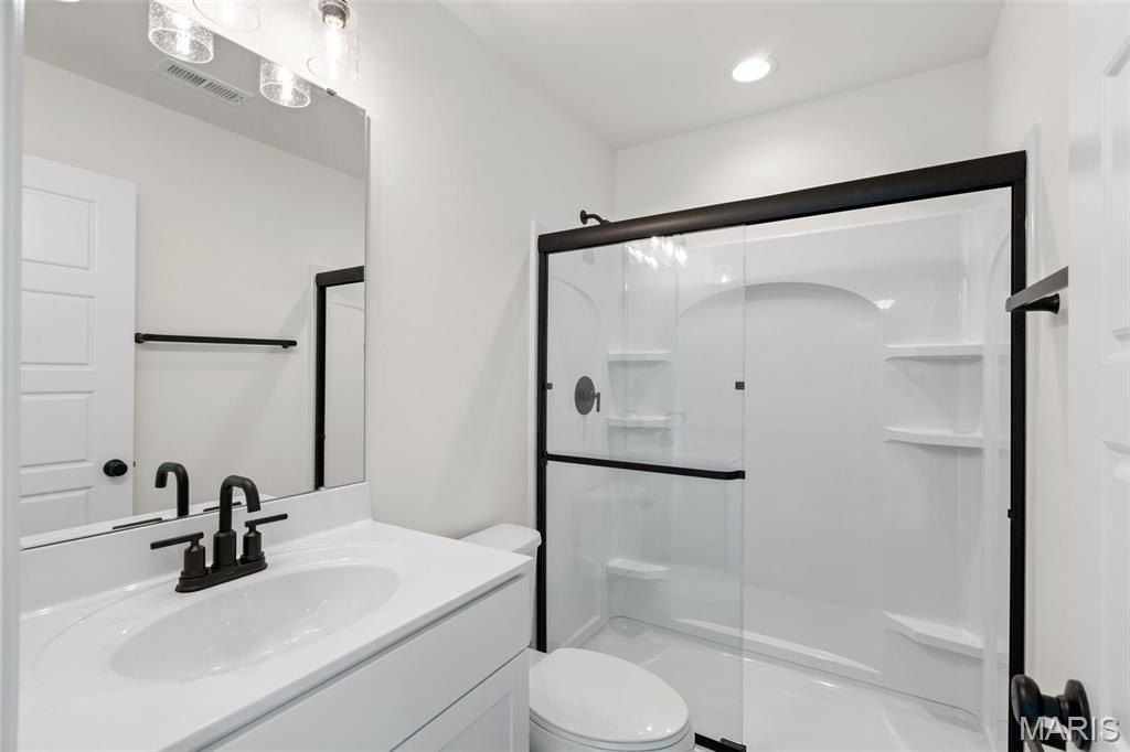 360 Fall Harvest Parkway. Wentzville, MO 63385