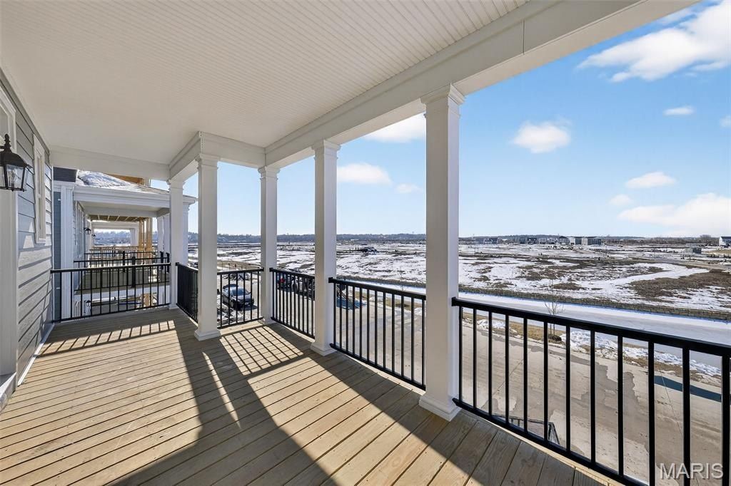 4208 Marais Temps Clair Drive. Saint Charles, MO 63301