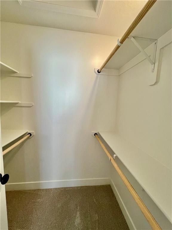 1929 Longview Drive. Liberty, MO 64068