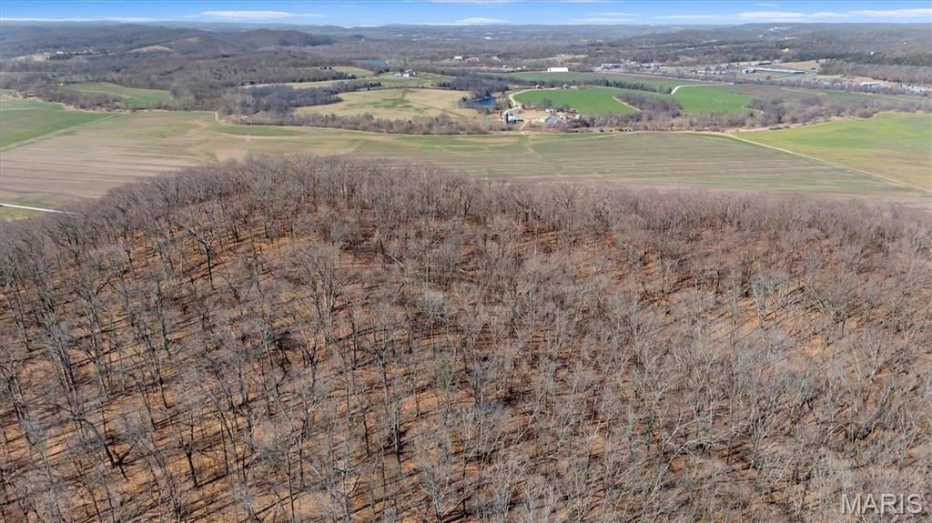 910 Wengler Road. Eureka, MO 63069