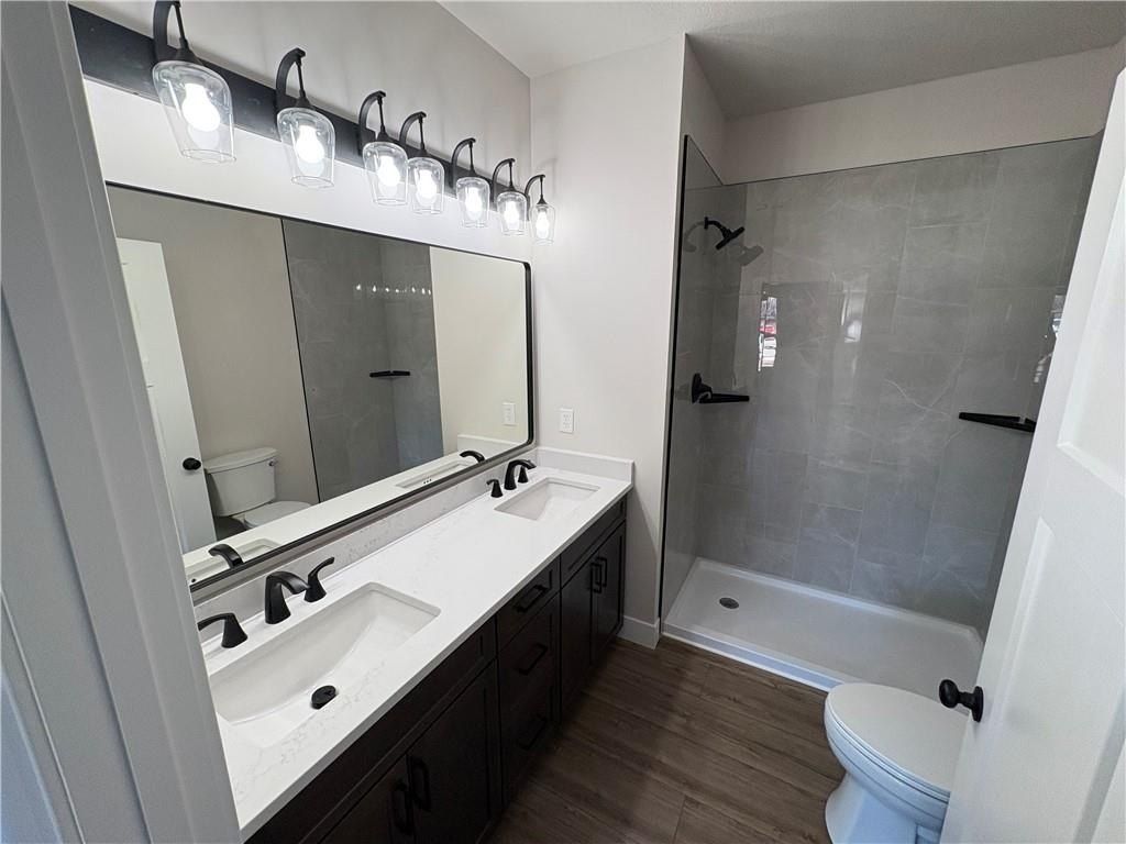 1413 N Thornton Lane. Richmond, MO 64085