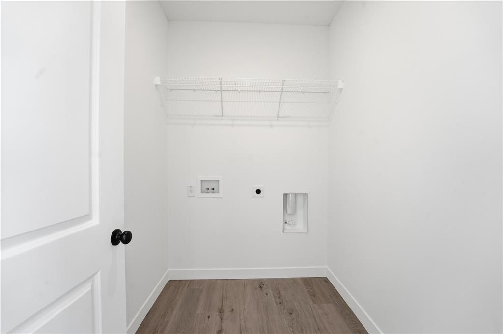 27007 E Oak View Drive. Lees Summit, MO 64086