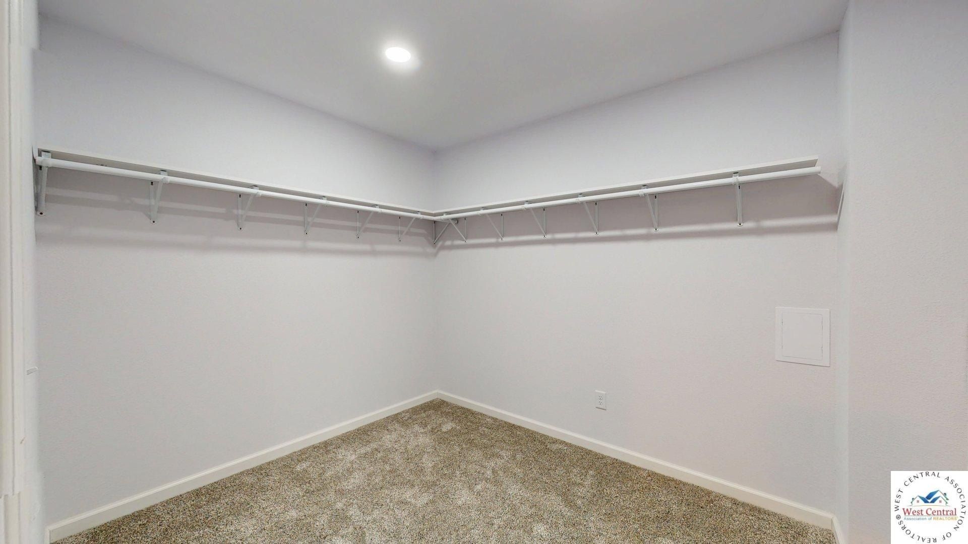 113 S Vermont. Green Ridge, MO 65332