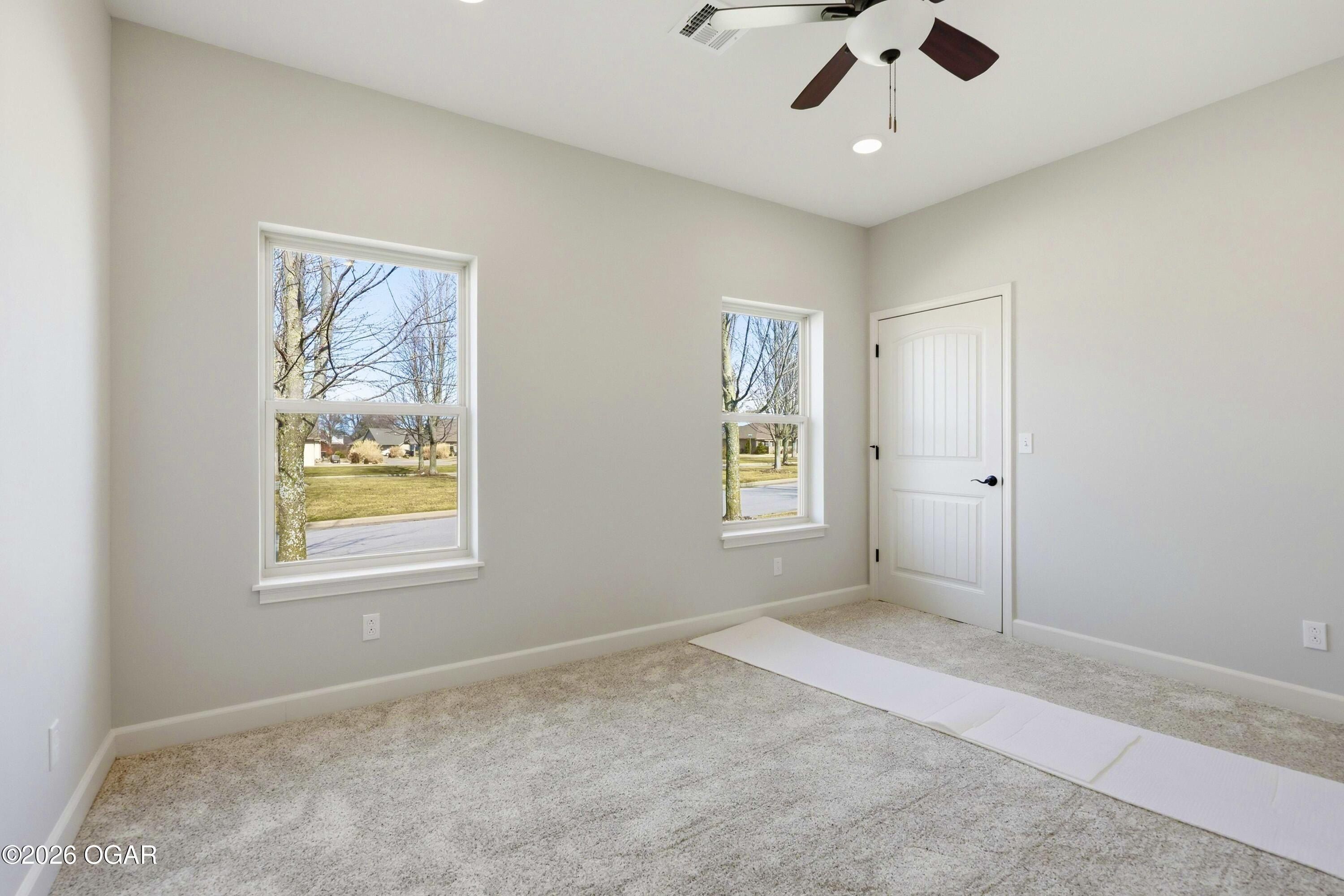 1908 Buena Vista Avenue. Carthage, MO 64836