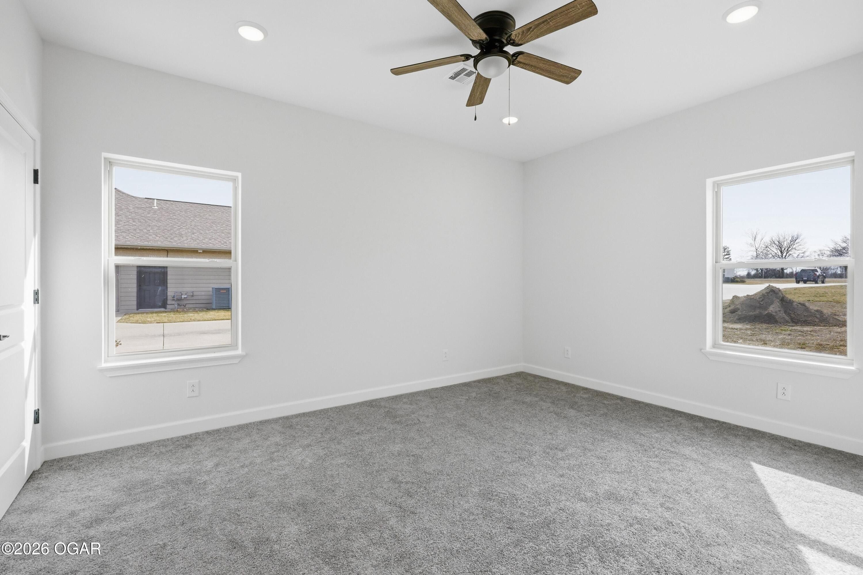 1910 Buena Vista Avenue. Carthage, MO 64836