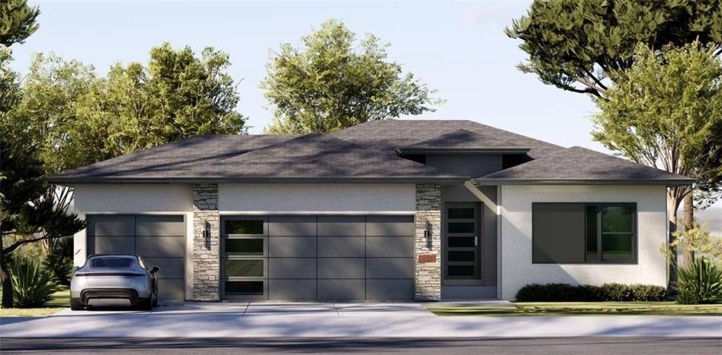 2111 Sw Harvest Moon Lane. Lees Summit, MO 64082