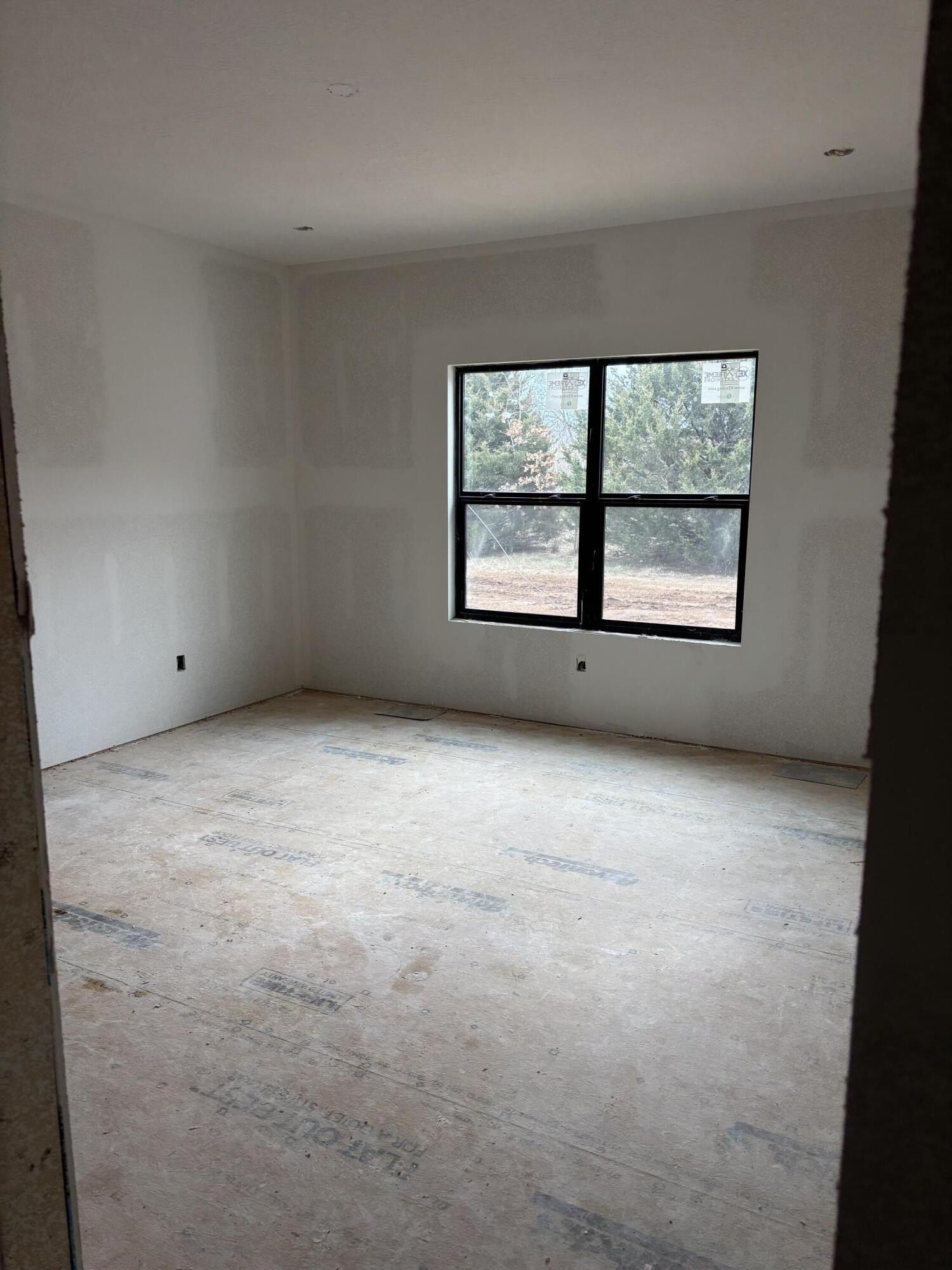 14894 Lawrence 2107P. Mount Vernon, MO 65712