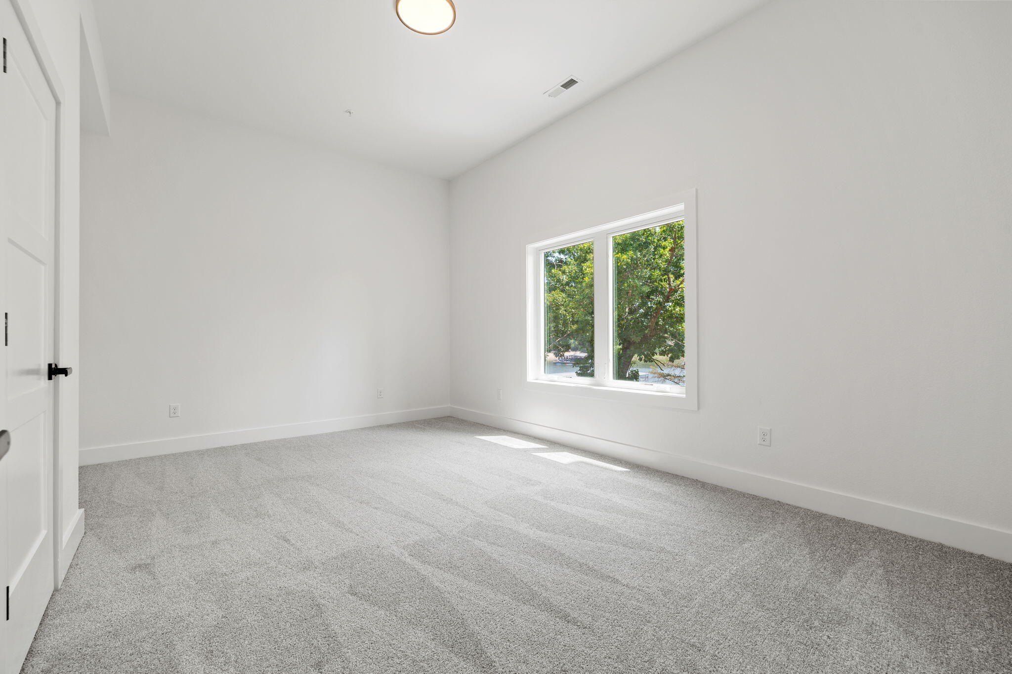 72 Beech Drive Unit 32. Reeds Spring, MO 65737