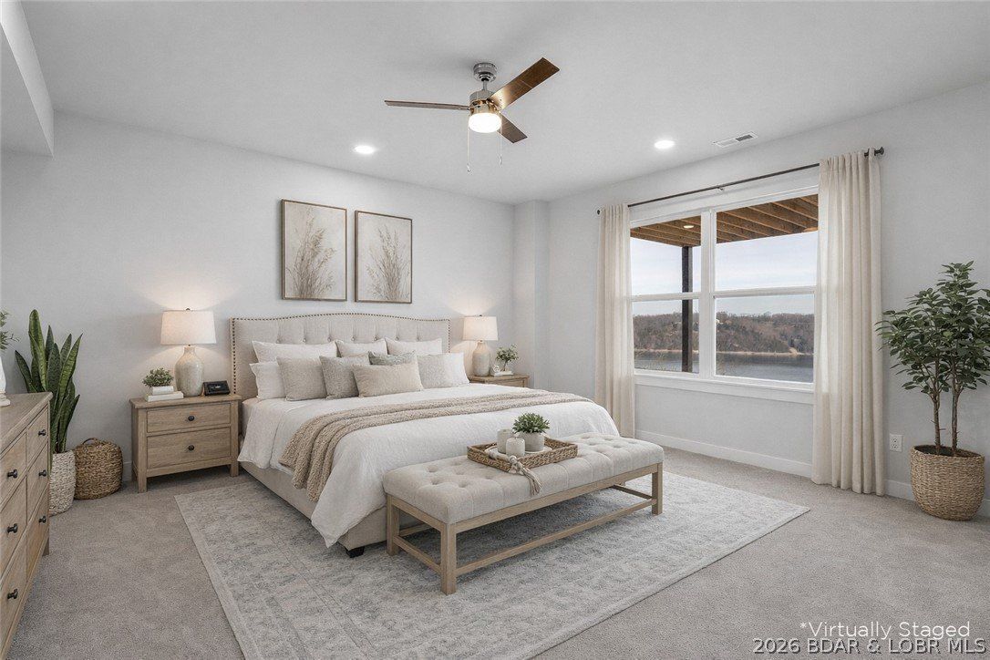 312 Woodland Point. Linn Creek, MO 65052