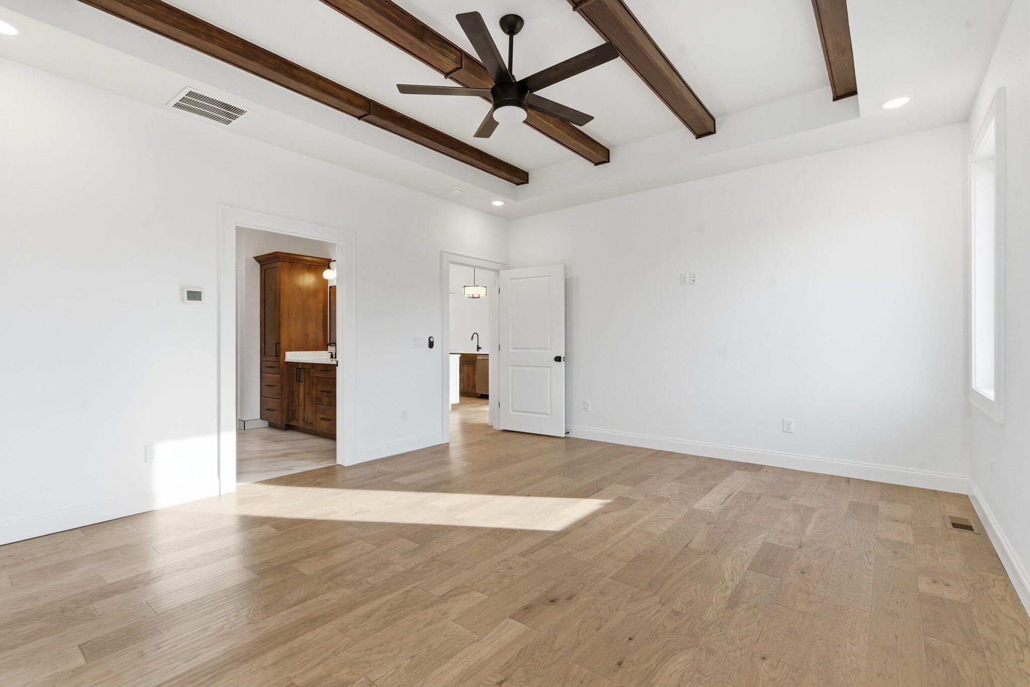 2067 N Silver Charm Avenue. Springfield, MO 65802