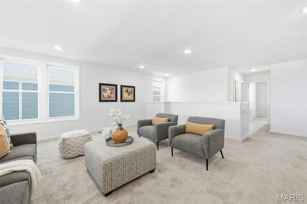 2905 Memphis Street. Saint Charles, MO 63301