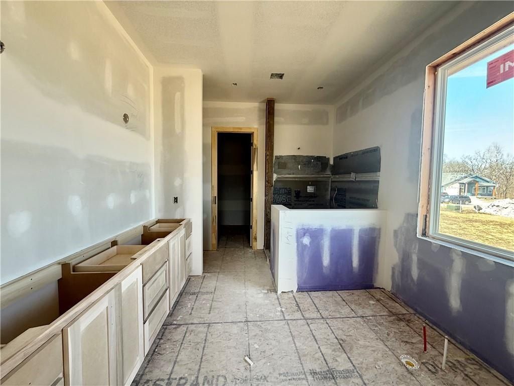 7645 N Booth Avenue. Kansas City, MO 64158