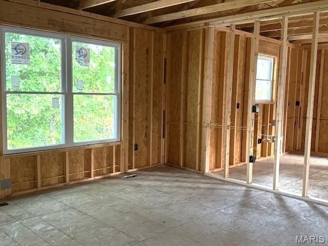 302 Anthony Circle. Byrnes Mill, MO 63051