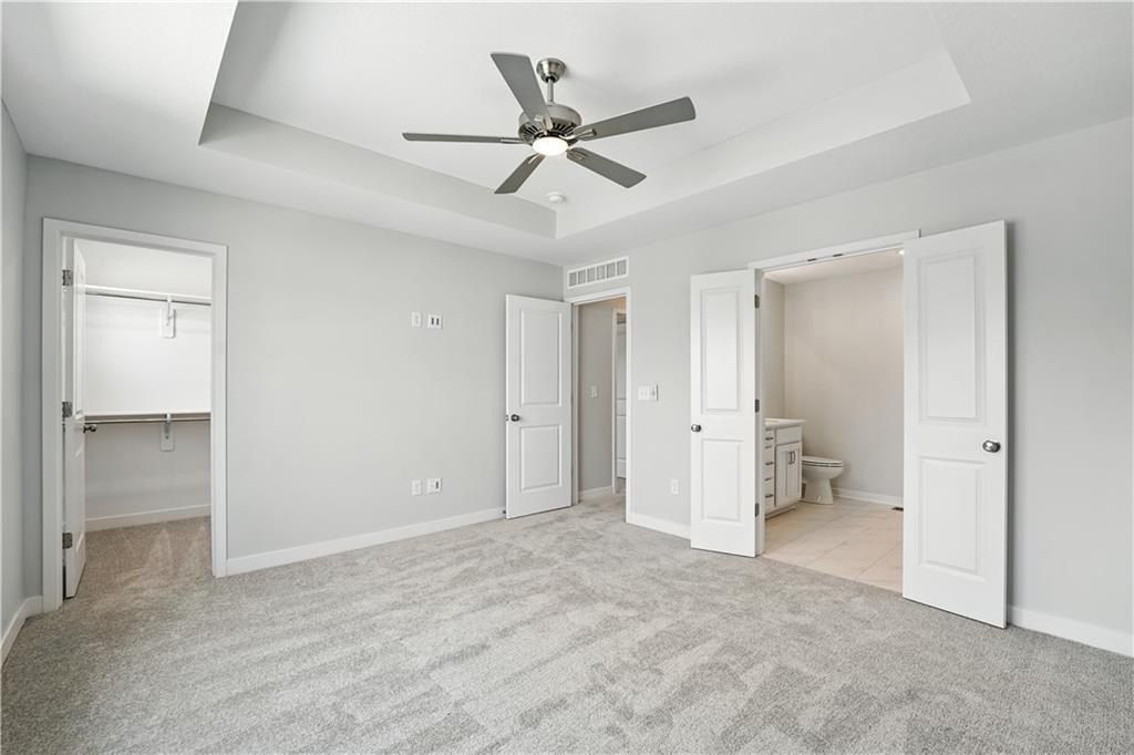 808 Glenn Circle. Raymore, MO 64083