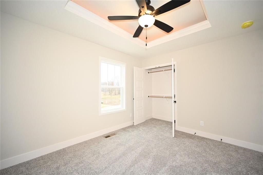 109 Johnson Circle. Dearborn, MO 64439