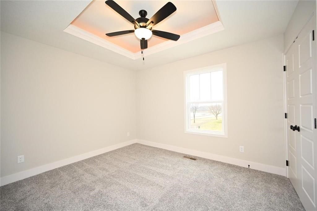 109 Johnson Circle. Dearborn, MO 64439