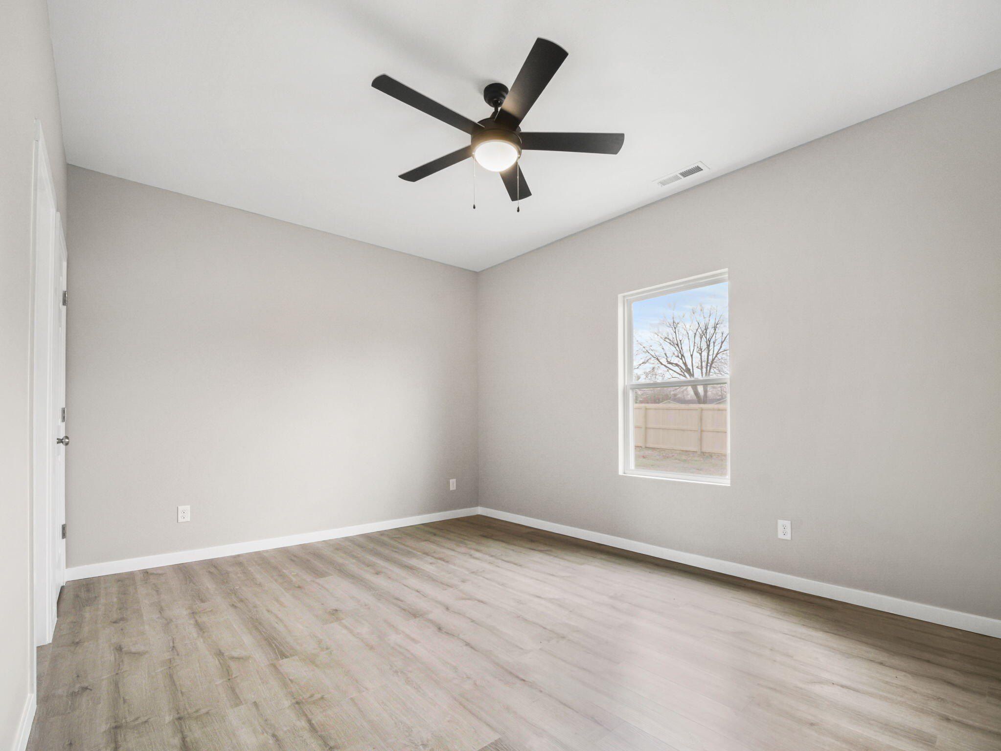 945 N Short Avenue. Bolivar, MO 65613