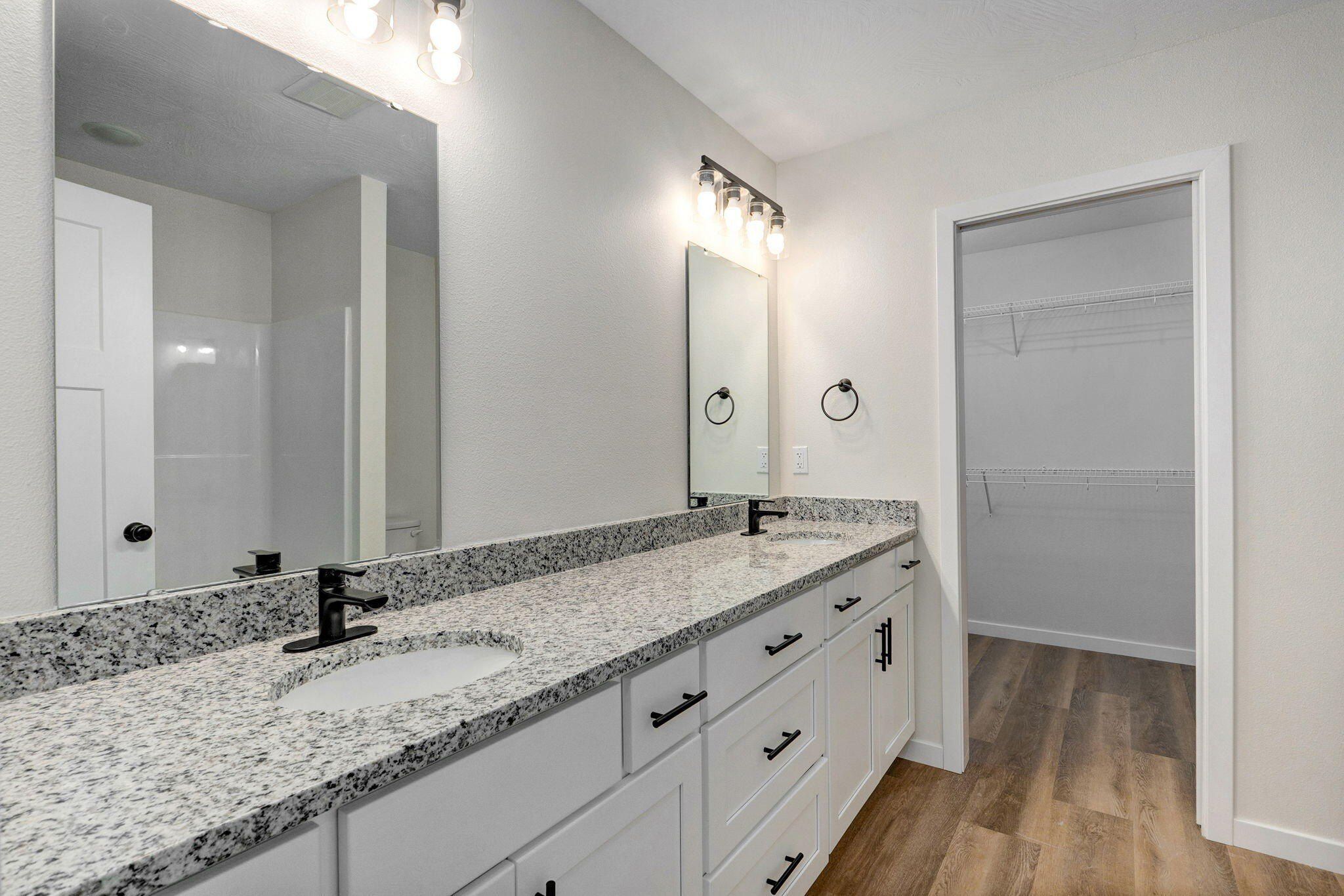 1103 E Smith Street. Springfield, MO 65803