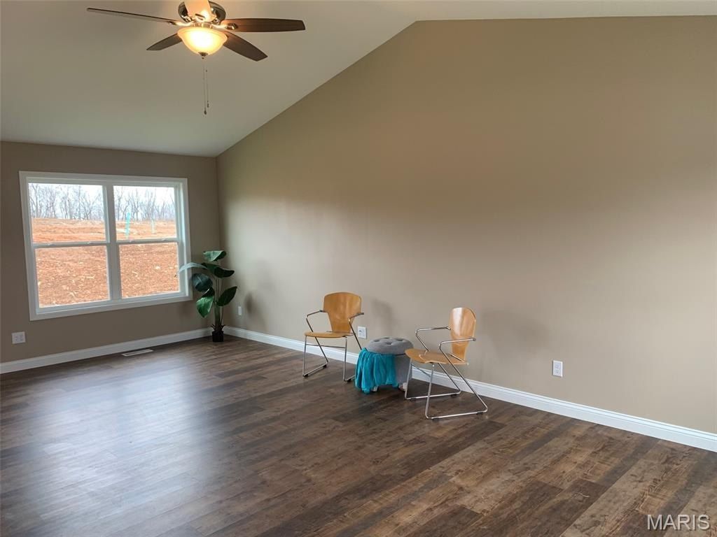 121 Peruque Creek Manor. Wright City, MO 63390