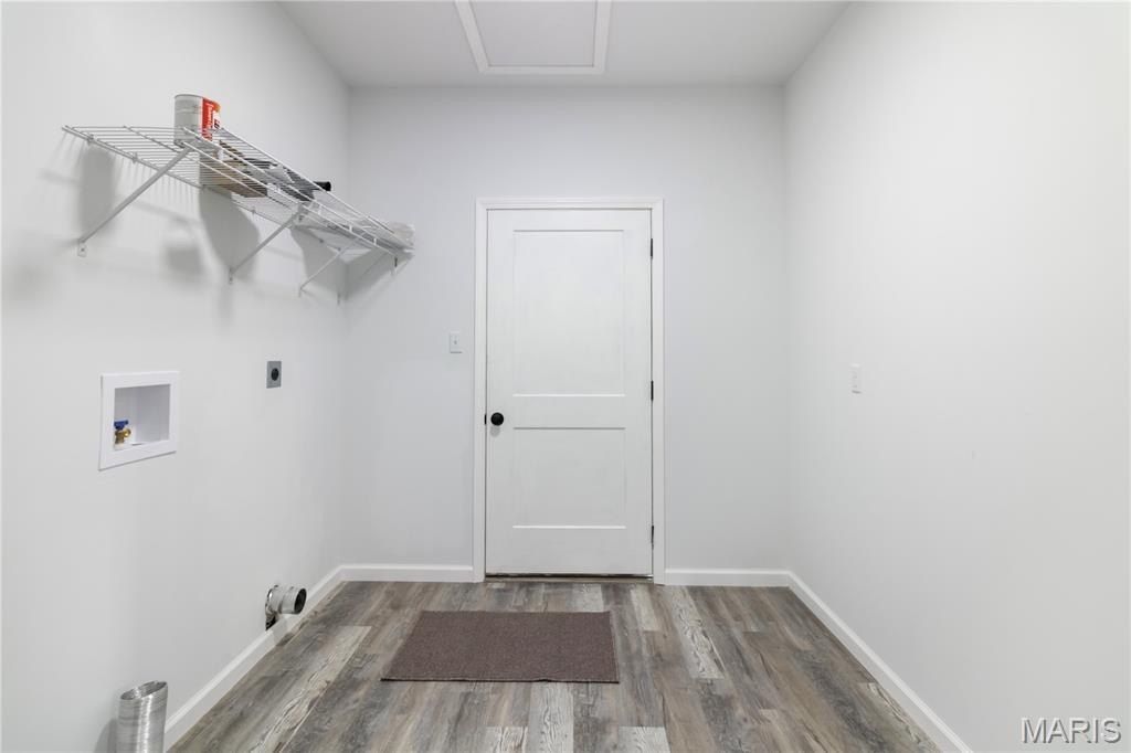 1417 Cortez Dr. Hillsboro, MO 63050