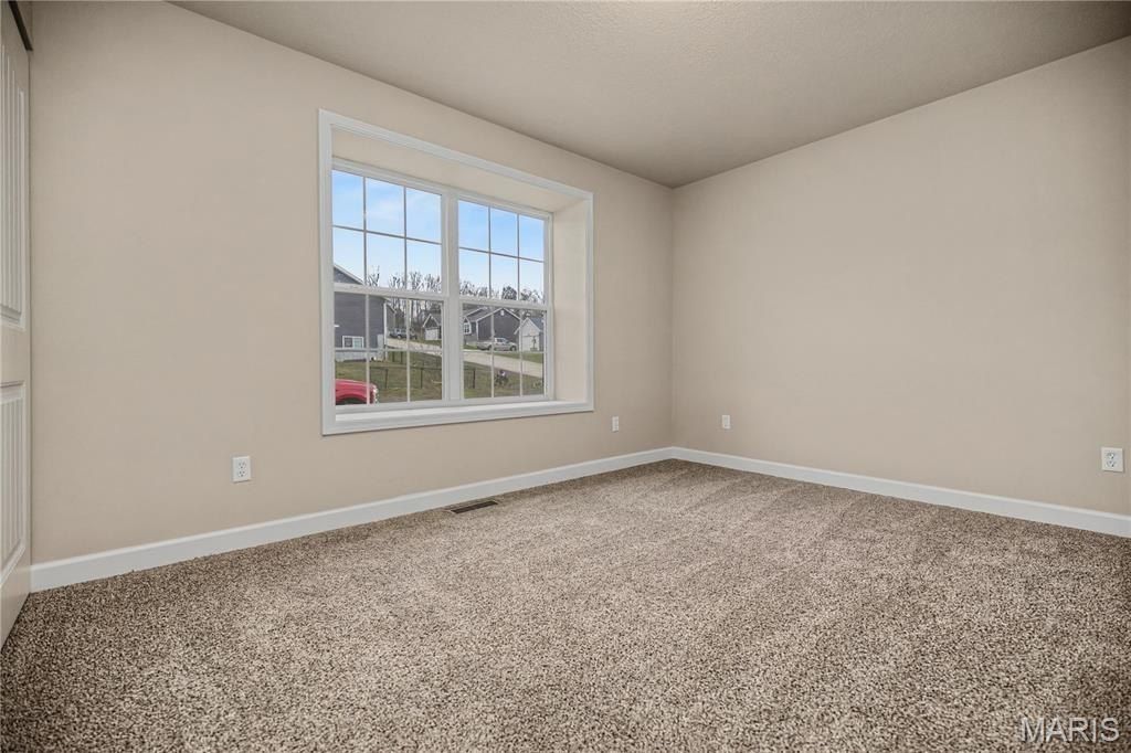 614 T Box Drive. Saint Clair, MO 63077