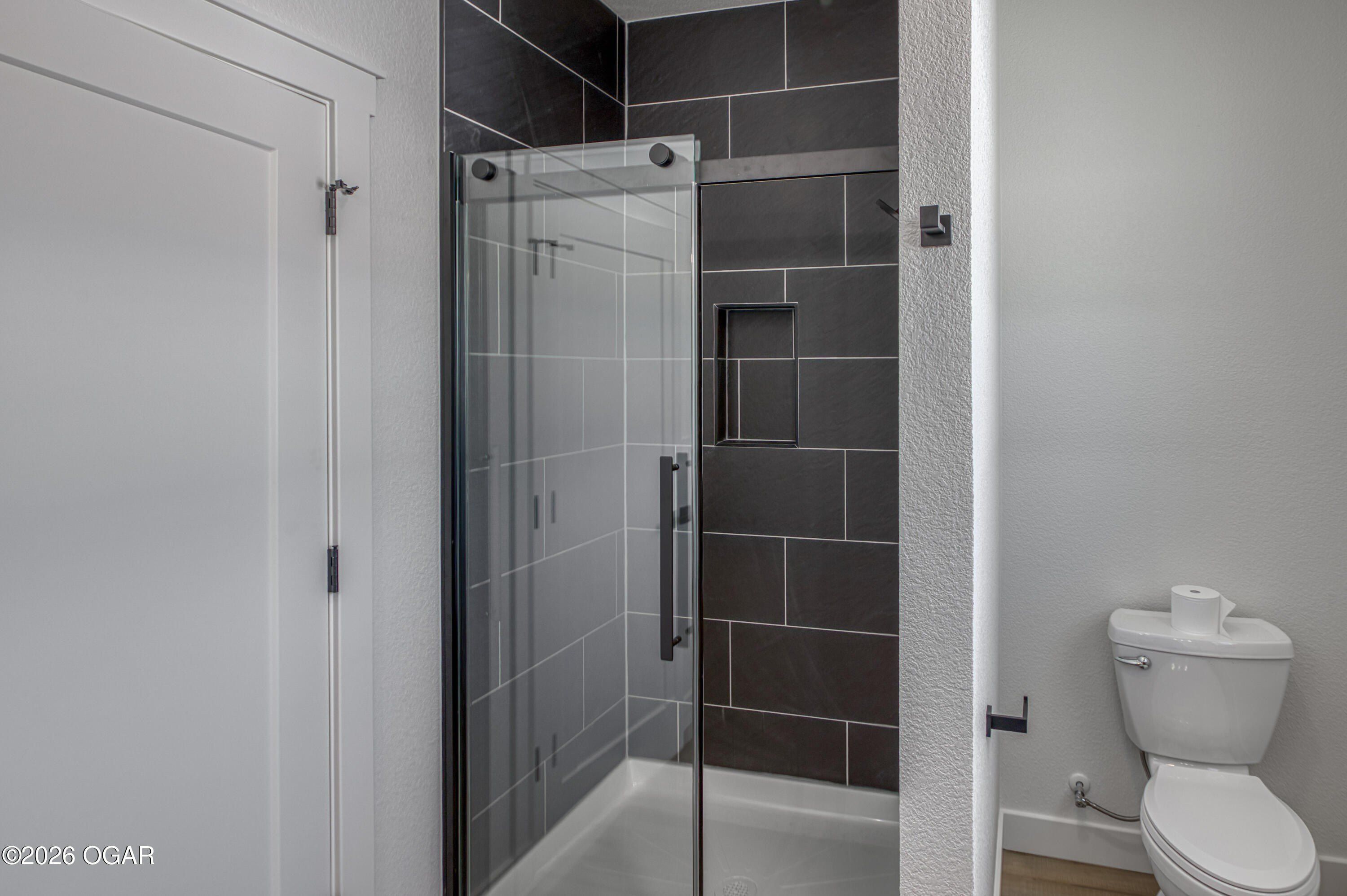 117 N Janice Street. Goodman, MO 64843