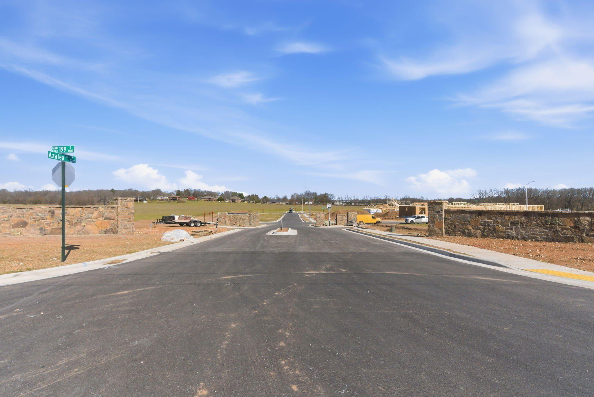 1643 S Crepe Myrtle Lane. Springfield, MO 65809