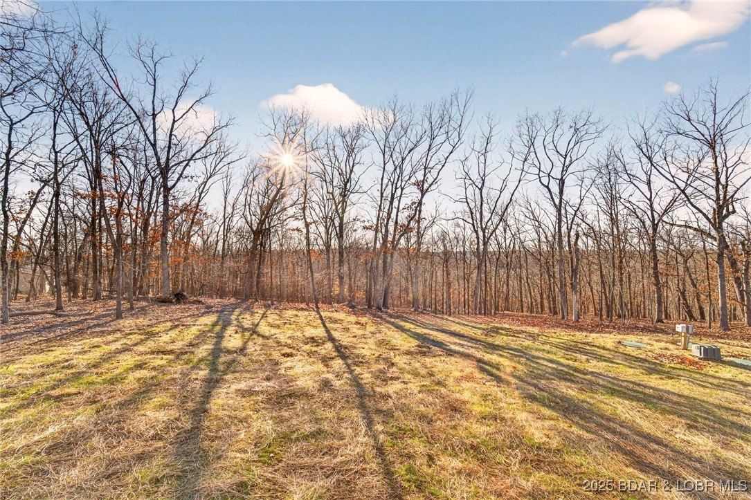 5844 Horseshoe Bend Parkway. Four Seasons, MO 65049