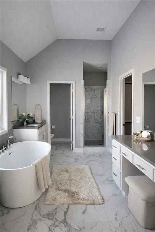 6934 Ne 102Nd Street. Kansas City, MO 64156