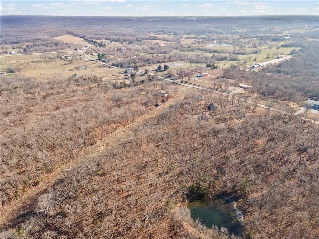 22805 Cc Highway. Warsaw, MO 65355