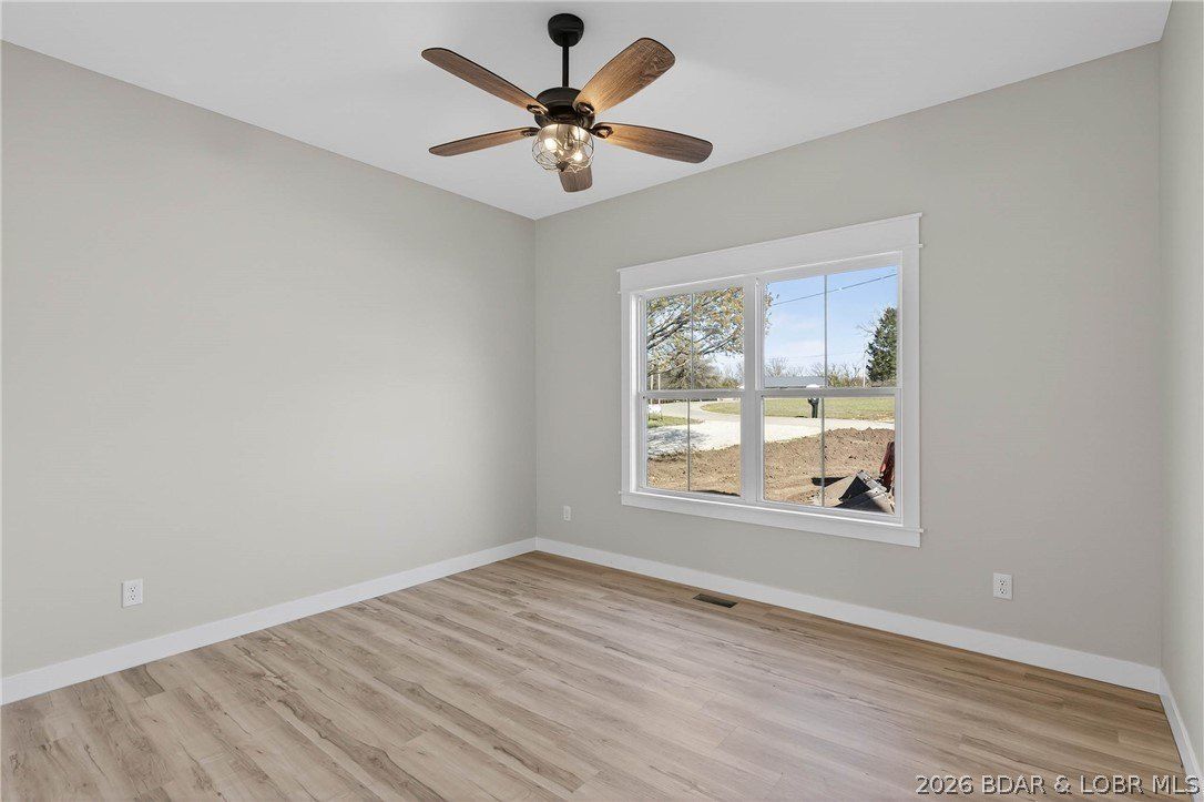 223 Crescent Drive. Lincoln, MO 65338