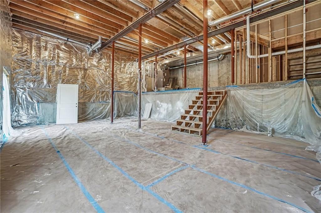 5516 Nw Verlin Drive. Kansas City, MO 64152