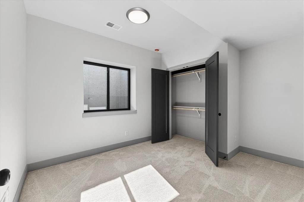 1001 S River View Avenue. Independence, MO 64056