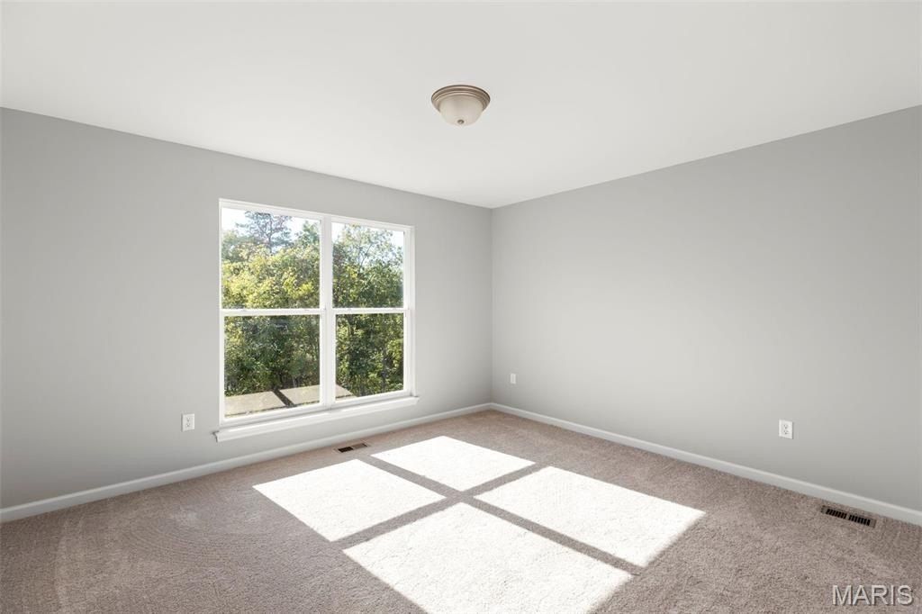 1906 Longview Lane. Rolla, MO 65401