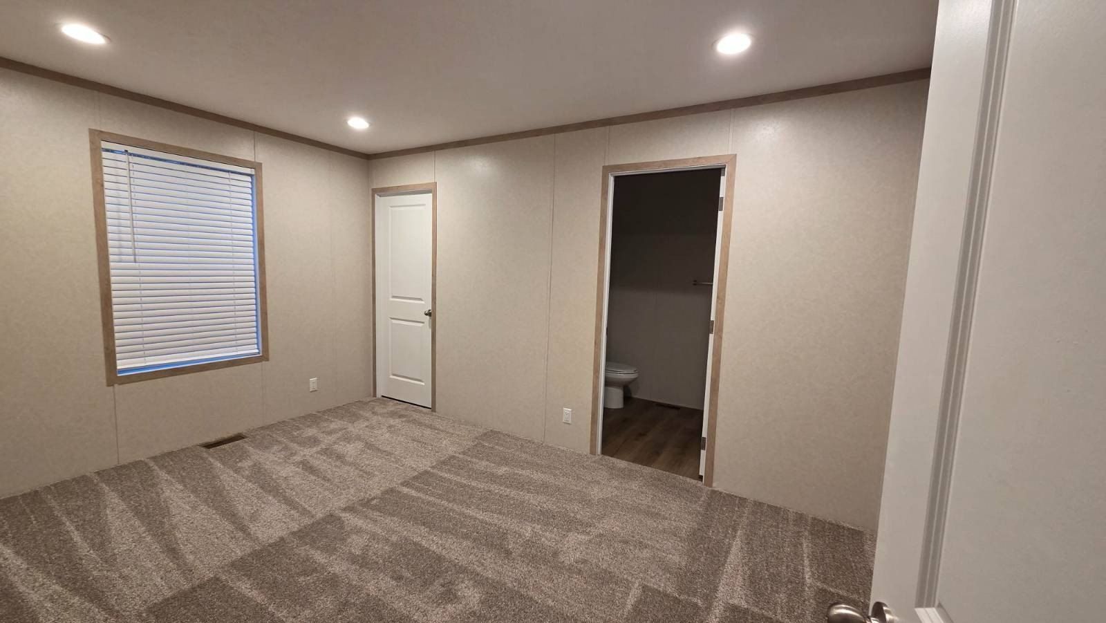 68 Rex Aire Ct. Arnold, MO 63010