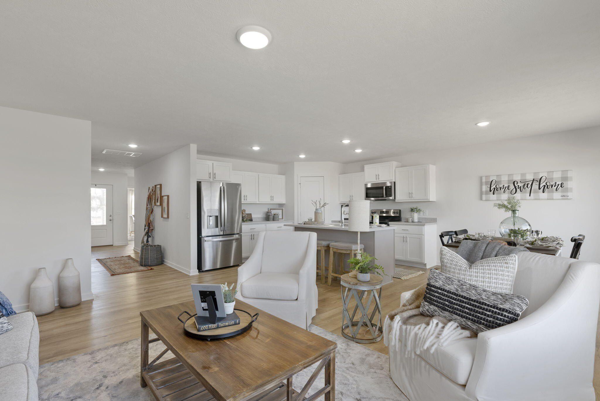 471 Stone Creek Road. Willard, MO 65781