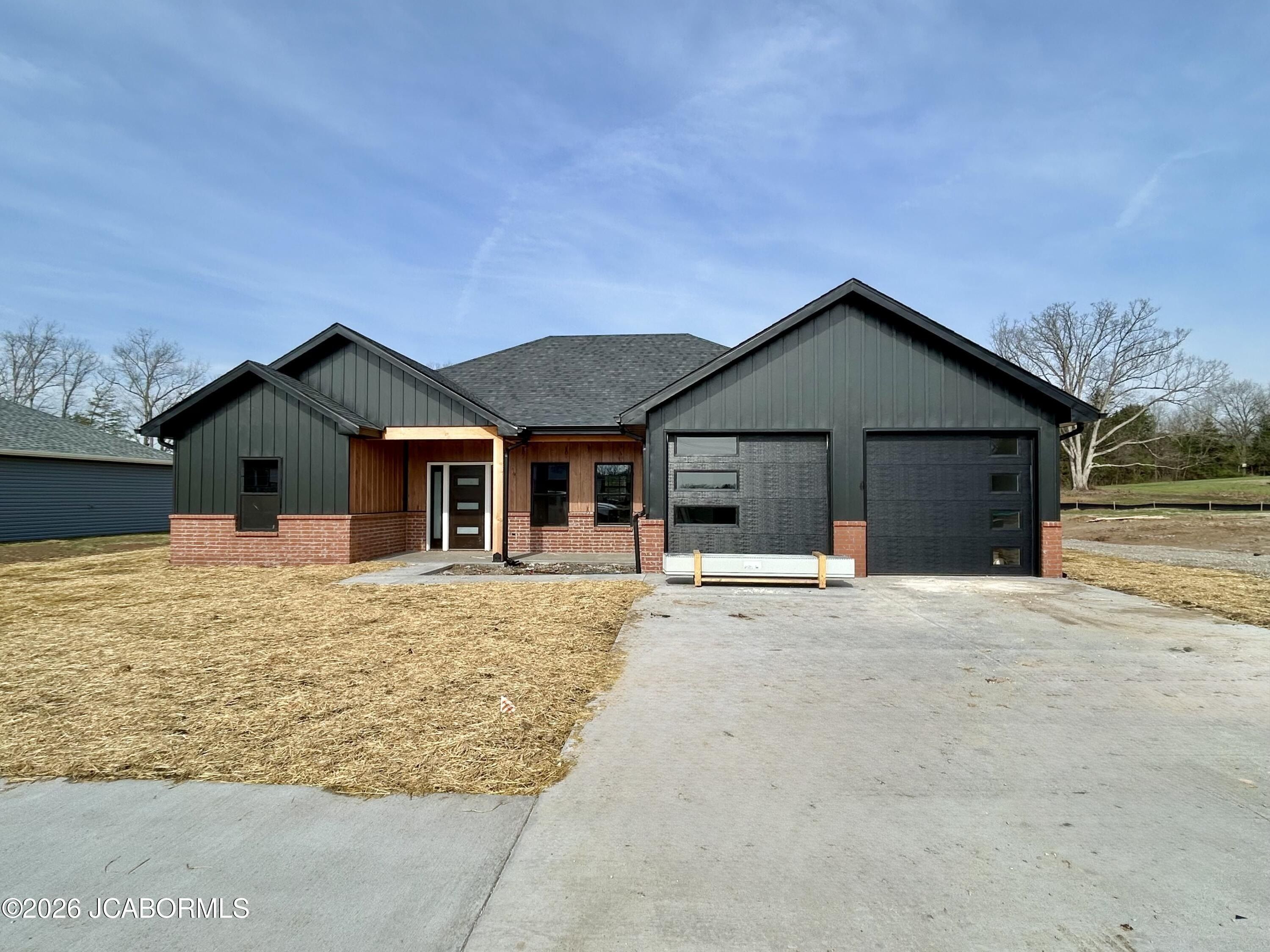 790 Vine Drive. Holts Summit, MO 65043