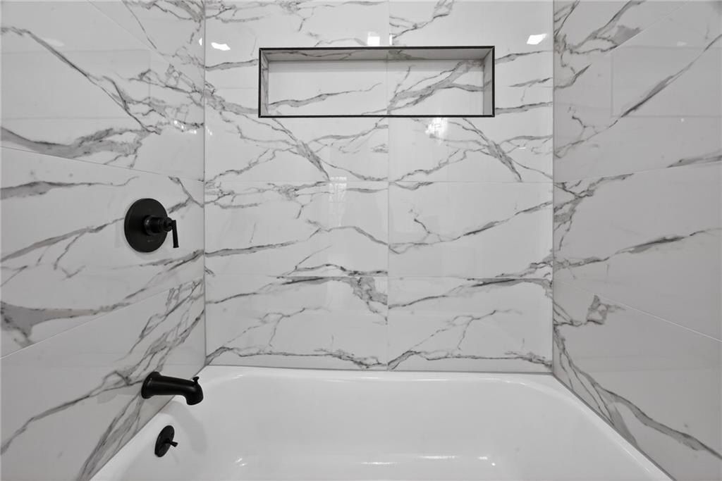 1215 E South Avenue. Independence, MO 64050