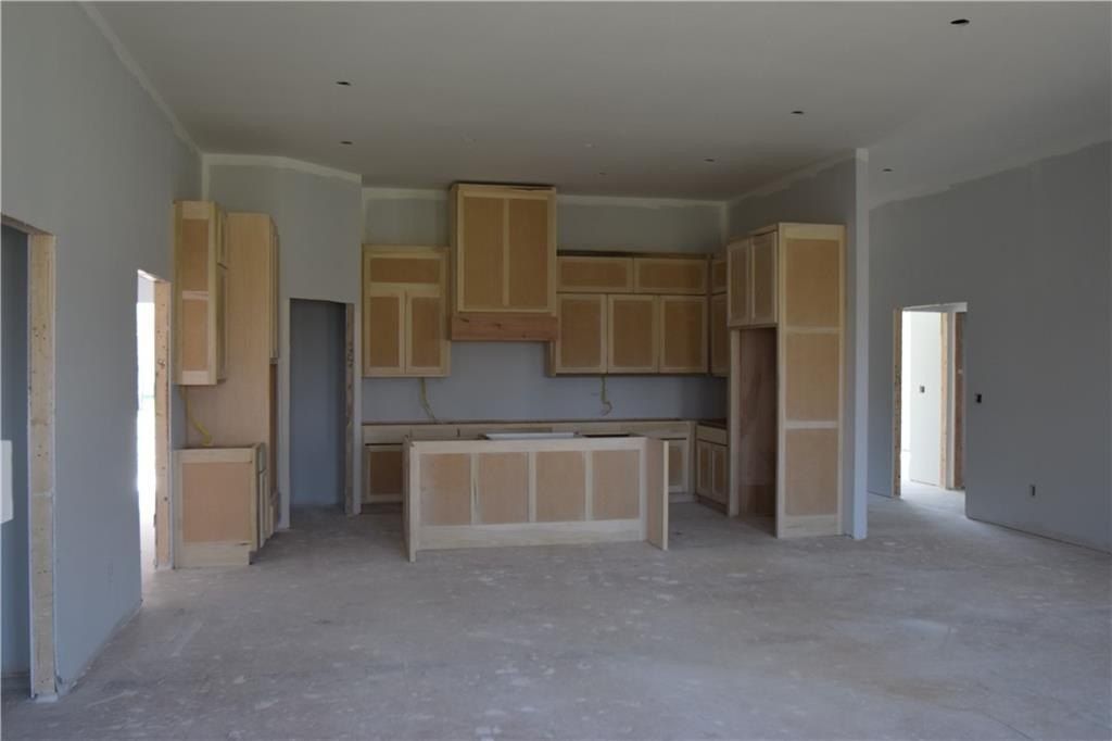 1703 Sw Locust Street. Oak Grove, MO 64075