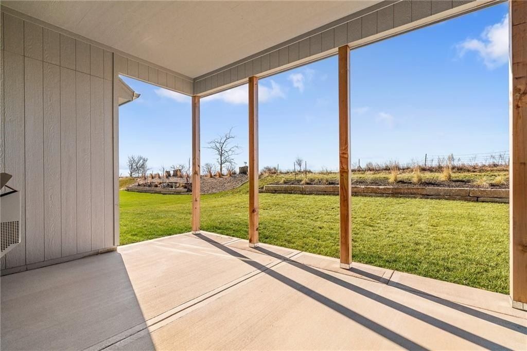 6926 Ne 102Nd Street. Kansas City, MO 64156