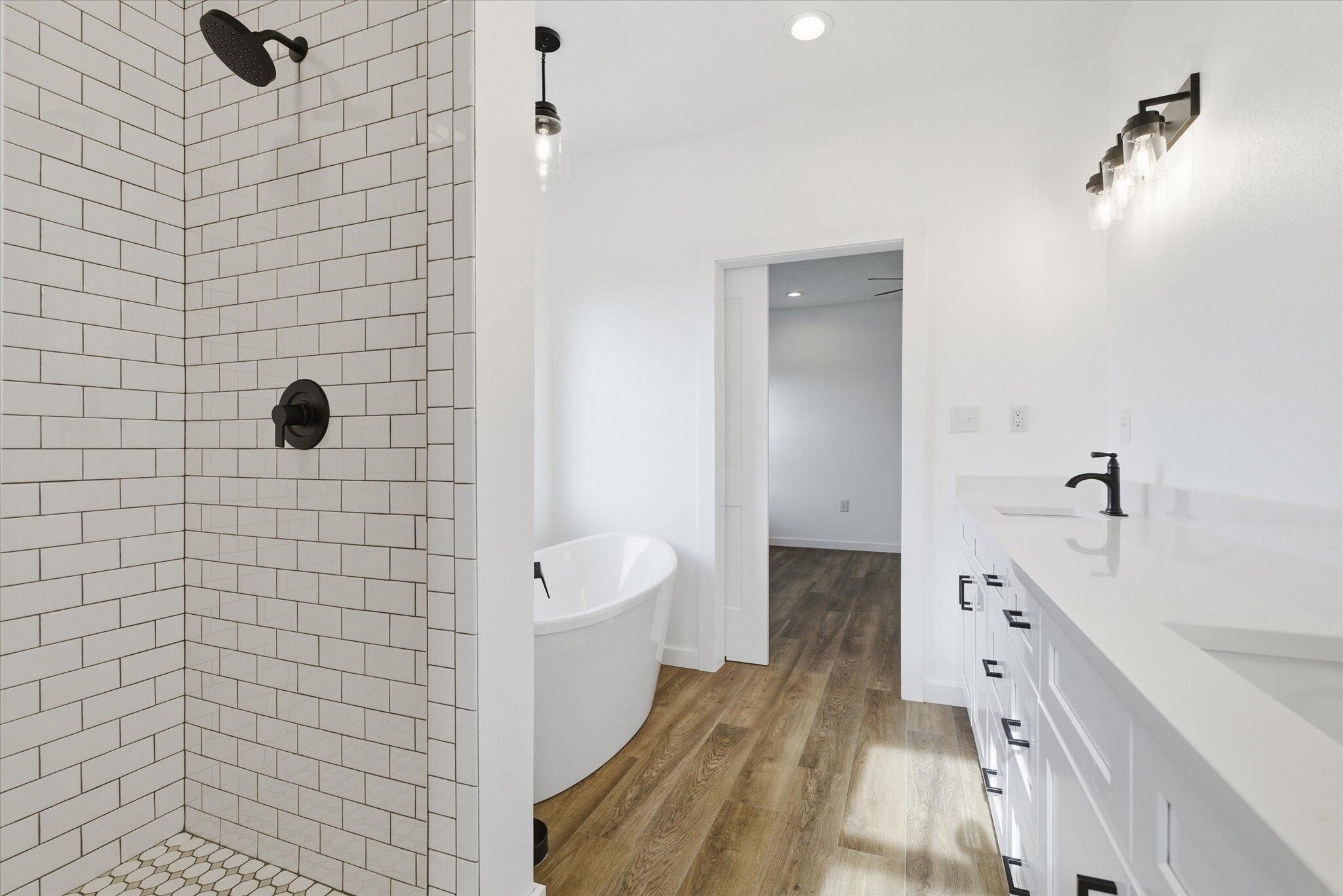 2707 Mayfield Drive. Mountain Grove, MO 65711