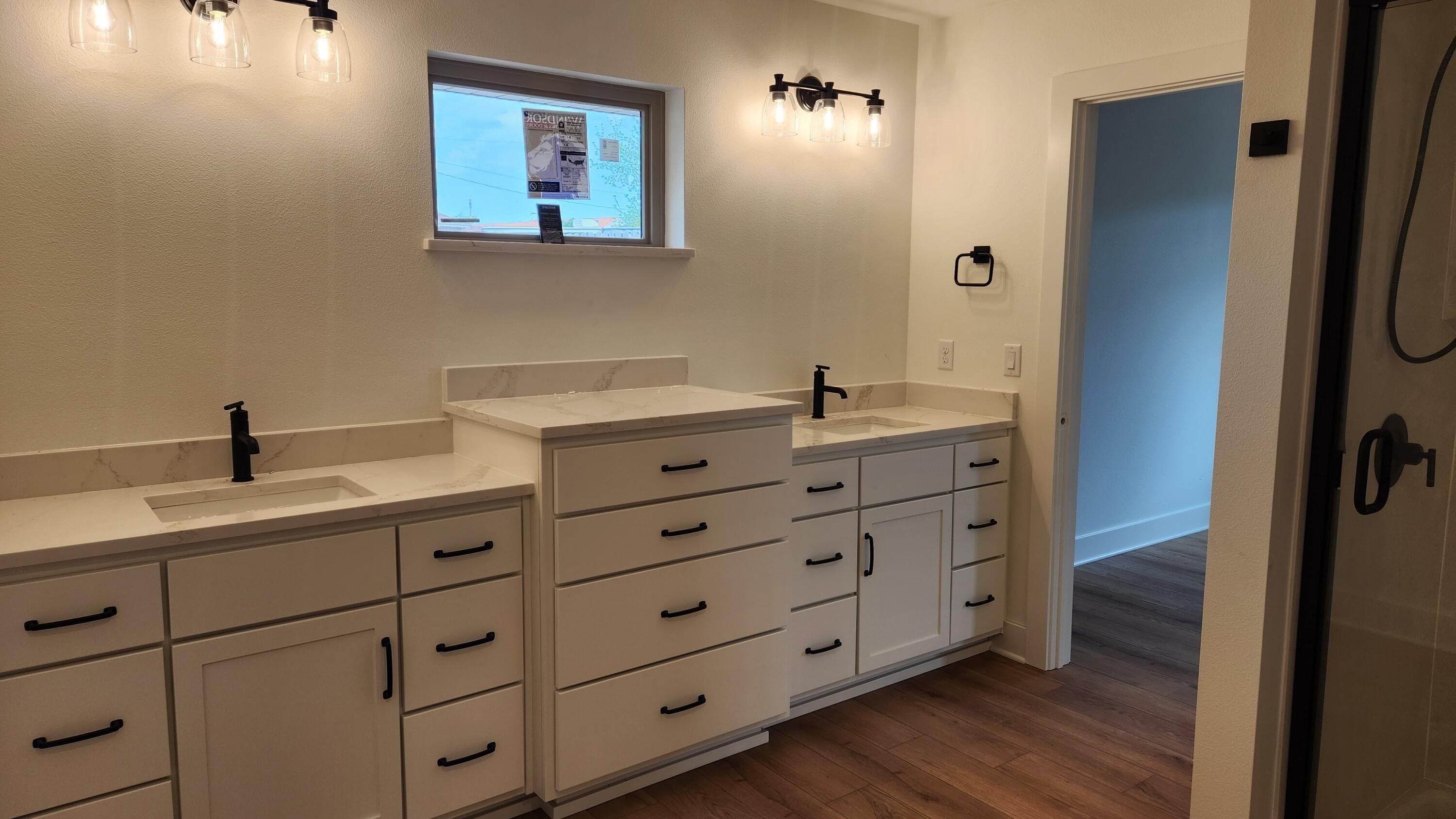 2433 E Swallow Street. Springfield, MO 65804