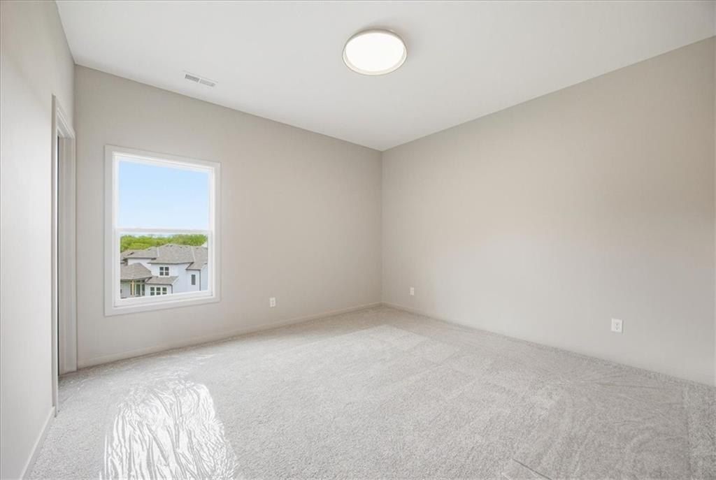 2230 Sw Crown Drive. Lees Summit, MO 64082