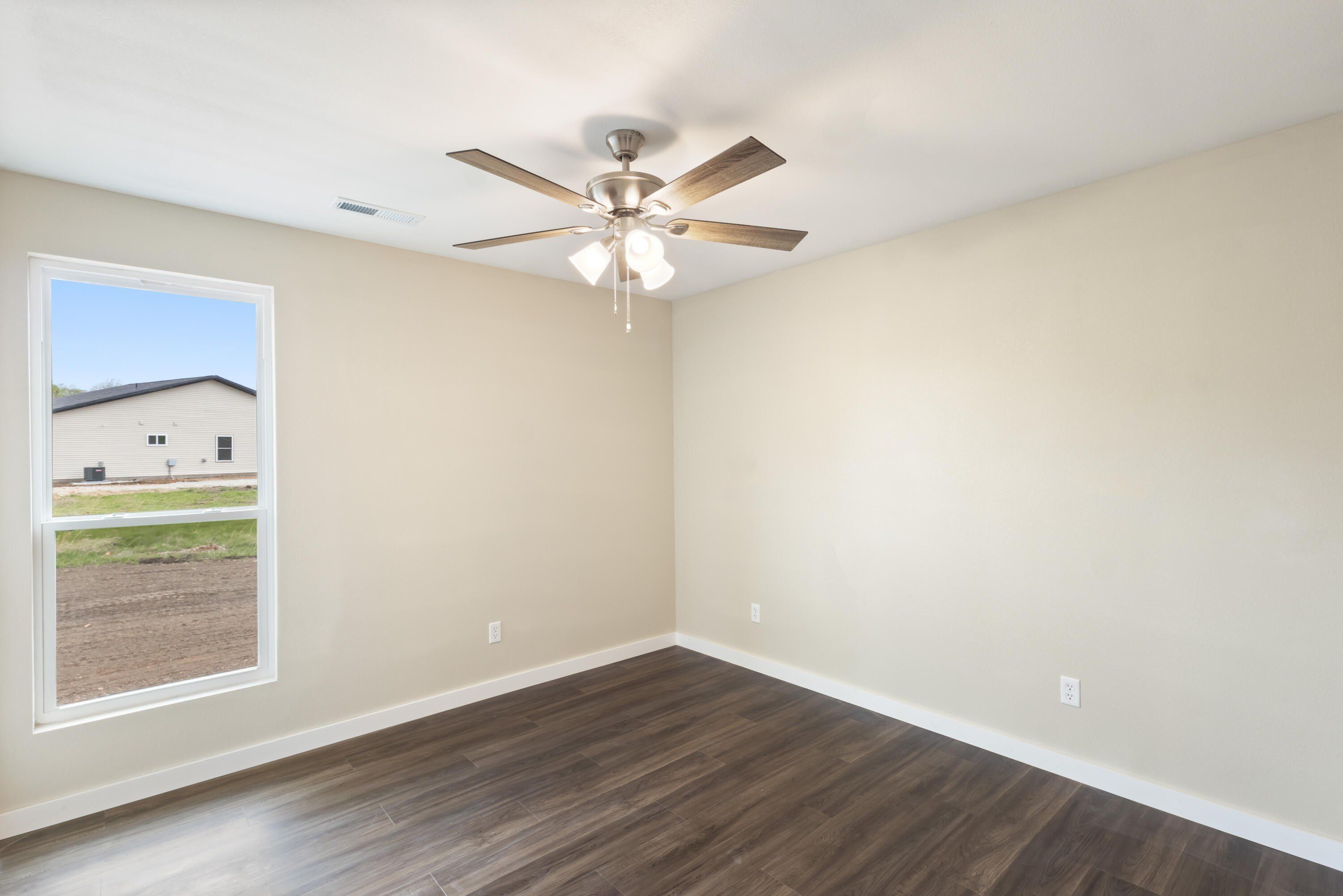 7902 Blockade N. Seligman, MO 65745