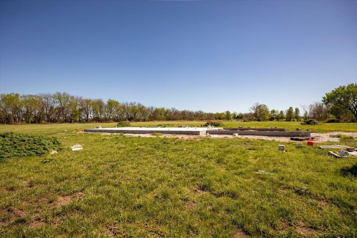 10855 County Ln 133. Carthage, MO 64836